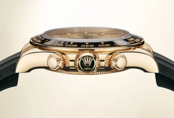 SOURCE A WATCH