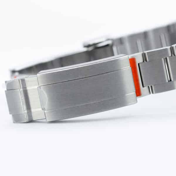 Pre-Owned Rolex Sea Dweller  116660 Watch