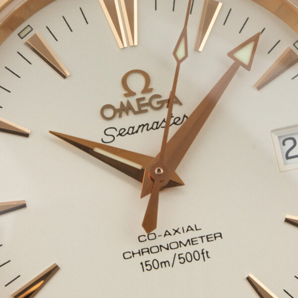 Pre-Owned   2304.30.00 Watch